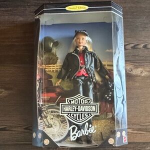 Mattel - Harley Davidson Barbie Doll #1